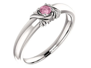 Uniquely detailed 1 stone mothers ring - mothers family rings