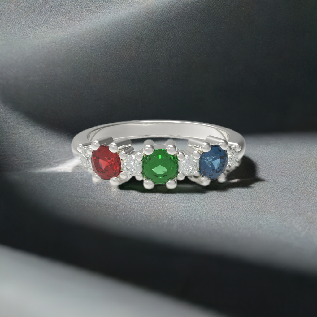 Three Stone Mother&#39;s Ring with Larger Diamonds