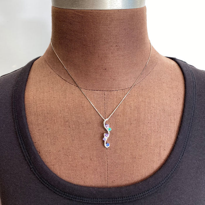 Flowing Drop Mother&#39;s Pendant with 5 Natural Birthstones