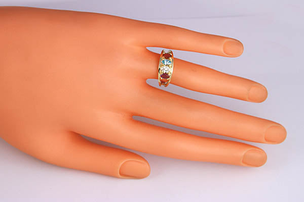 Four Stone Oval Mothers Ring* - MothersFamilyRings.com