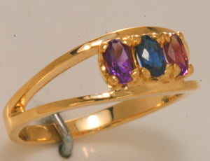 Three Stone Oval Mothers Ring* - MothersFamilyRings.com